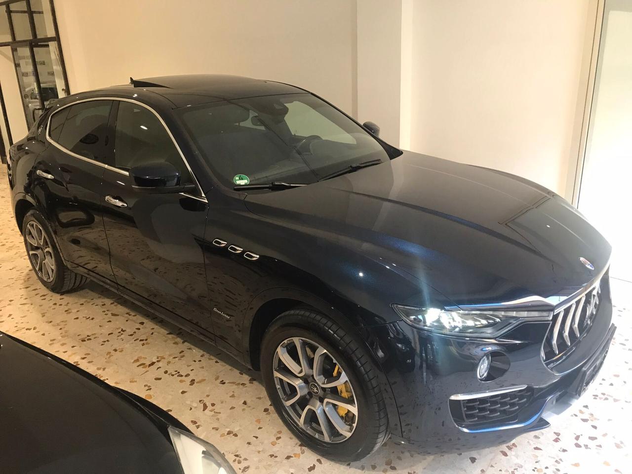 Maserati Levante V6 Diesel 275 CV AWD Granlusso