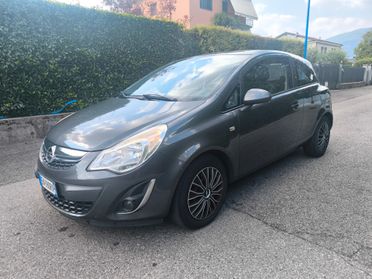 OPEL CORSA 1,2 BENZINA- KM 110000- OK NEOPATENTATI