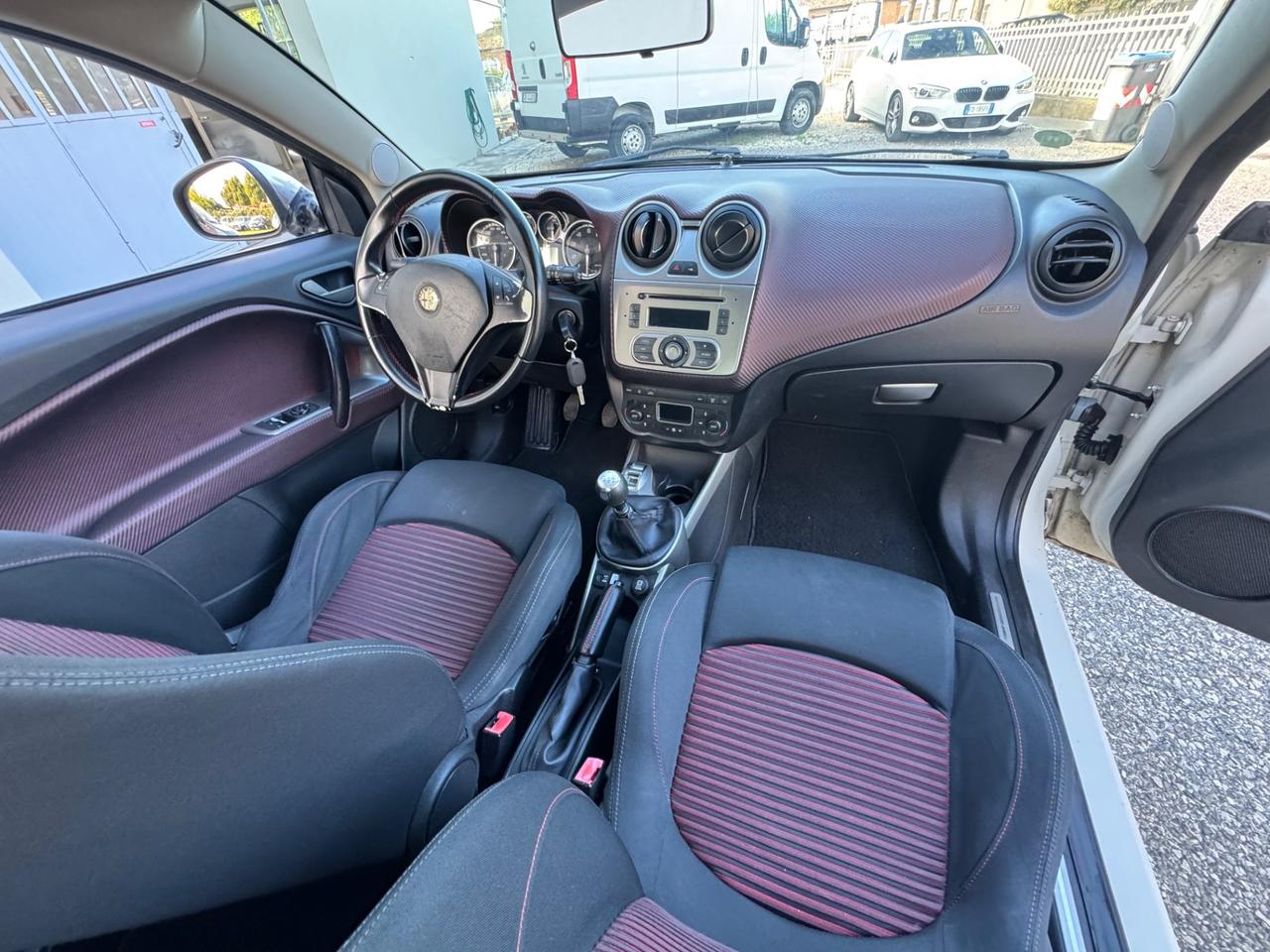 Alfa Romeo MiTo 1.4 105 CV M.air S&S Distinctive Sport Pack