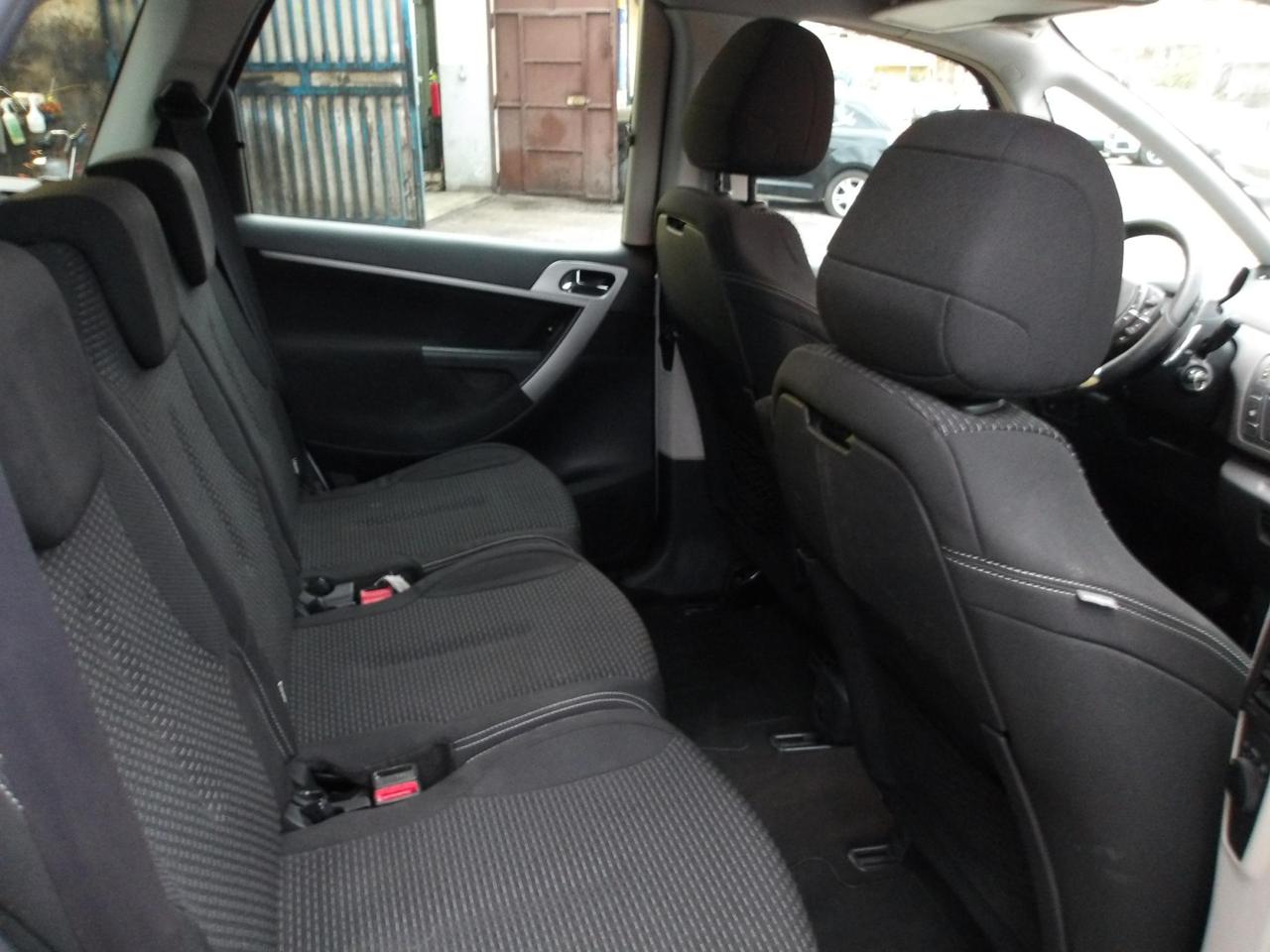 Citroen C4 Picasso 1.6 hdi Seduction 110cv cmp6