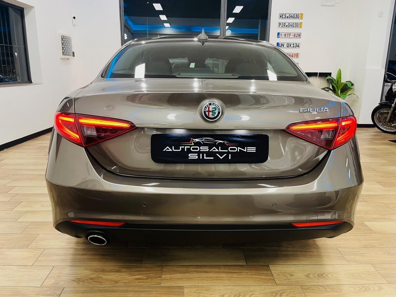 Alfa Romeo Giulia 2.2 Turbodiesel 150 CV AT8 Business