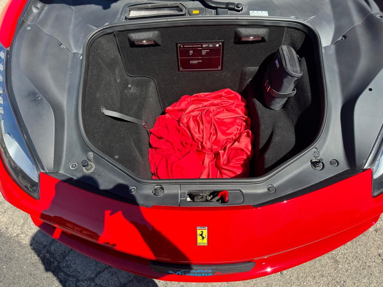 FERRARI 488 GTB 3.9 670 CV FULL SERVICE BOOK