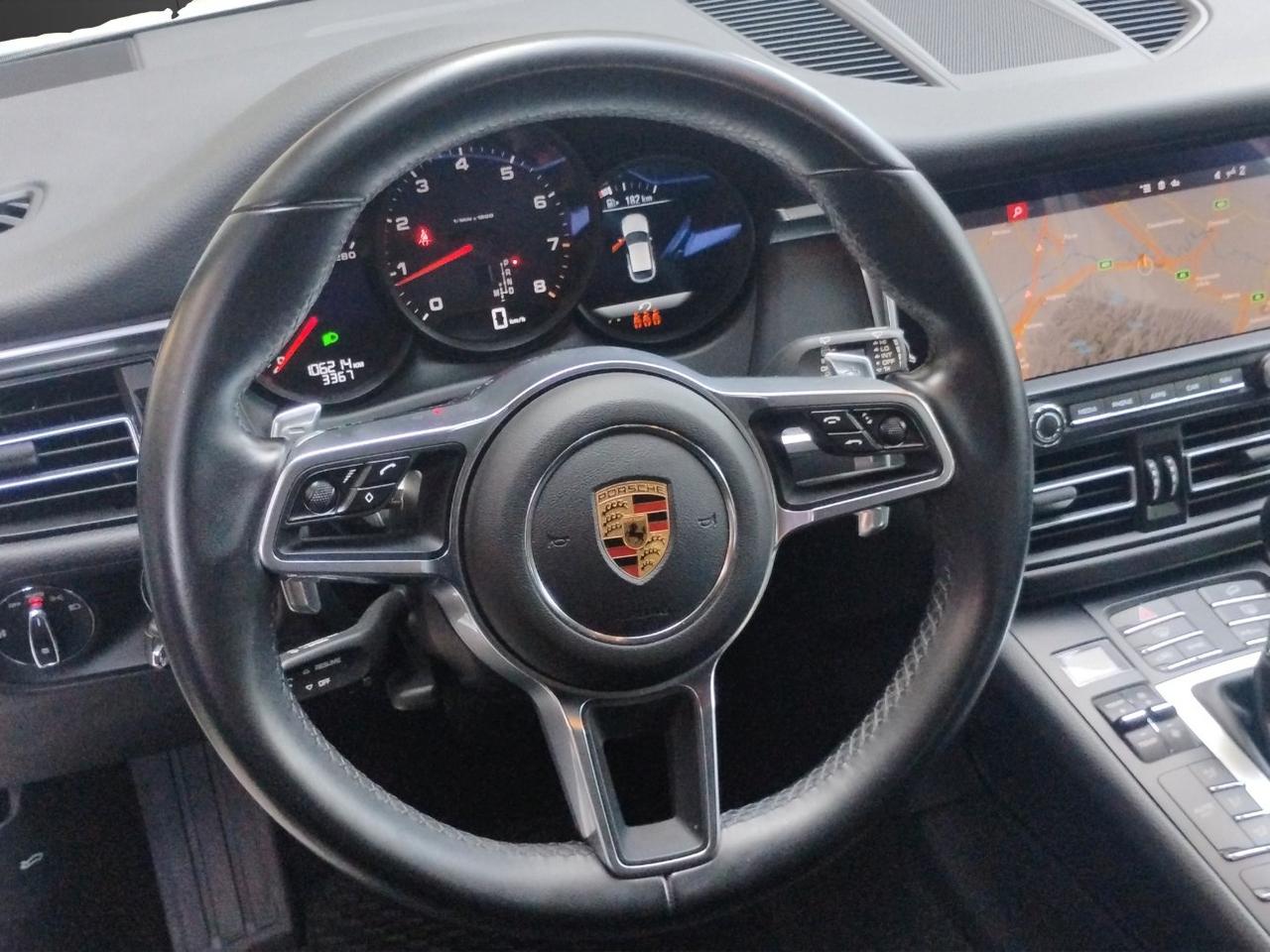 Porsche Macan 2.0 245cv pdk
