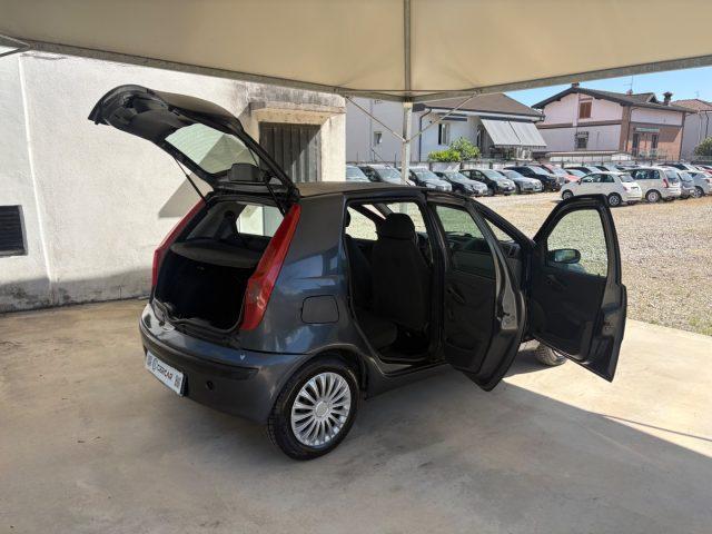 FIAT Punto 1.2i cat 5 porte POCHI CHILOMETRI OK NEOP