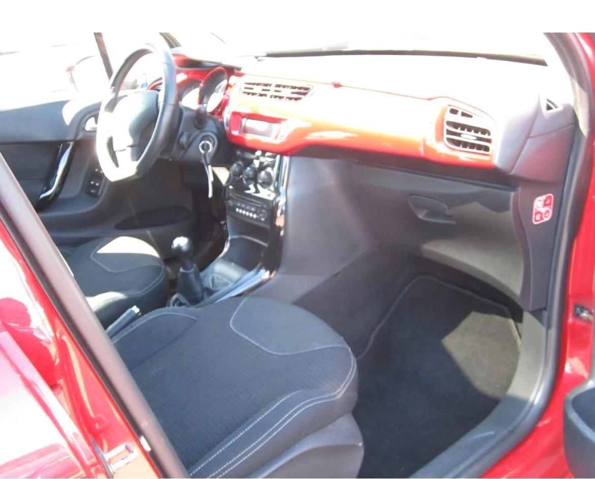 Citroen C3 1.0 VTi 68 Attraction OK neo patentati