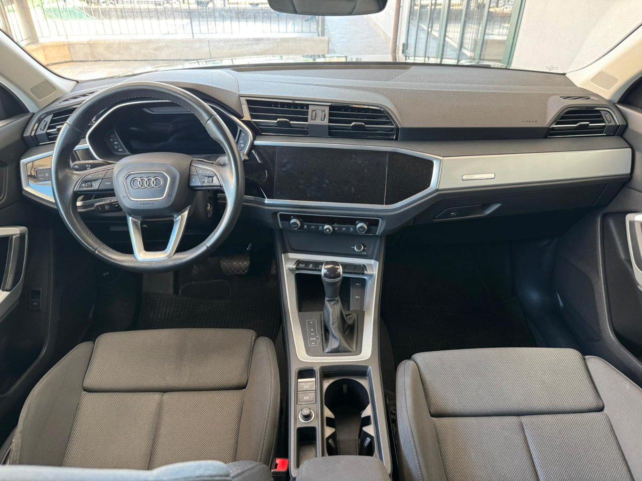 Audi Q3 Sportback 35 2.0 tdi S line edition s-tronic