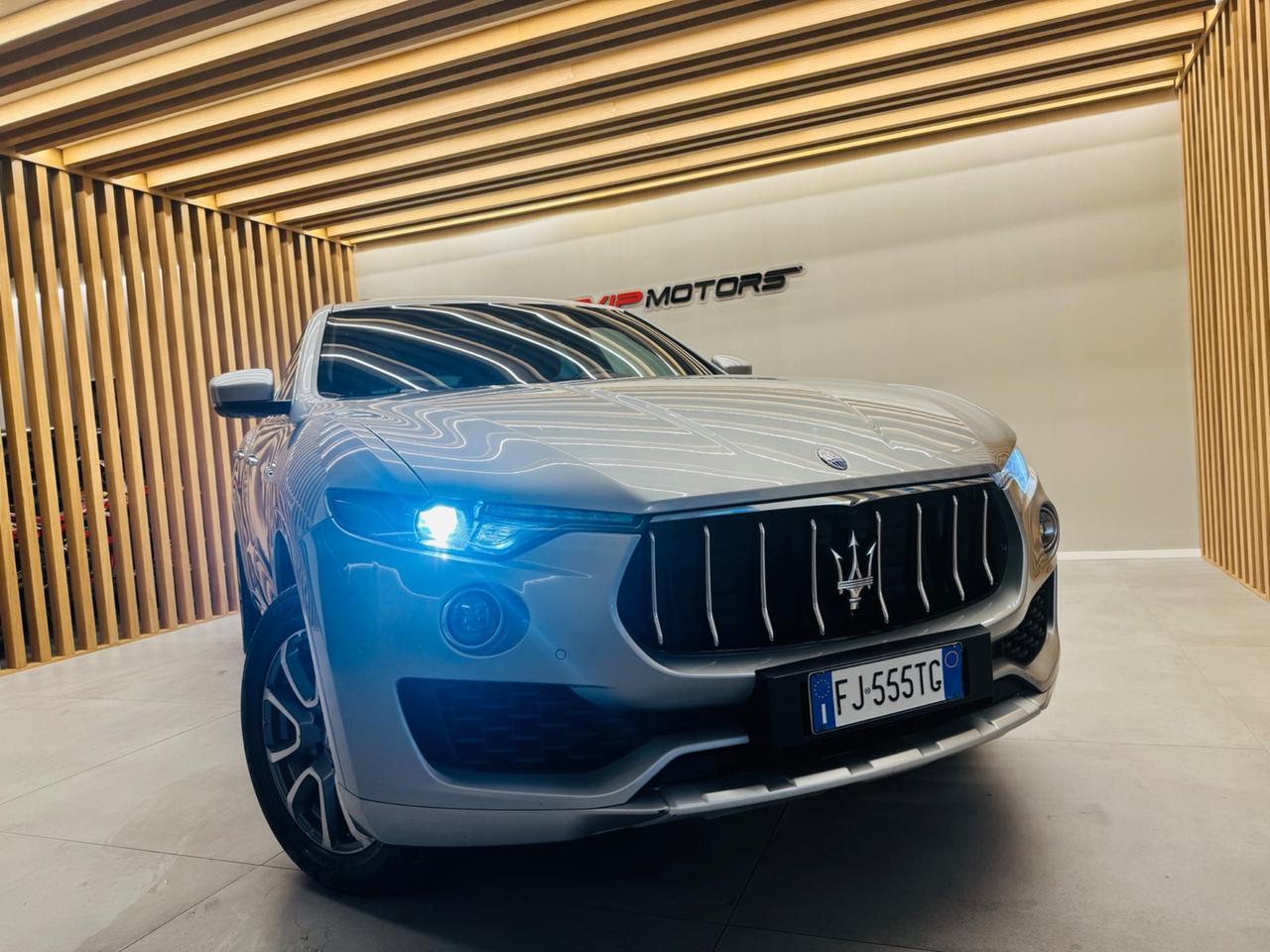 Maserati Levante V6 Diesel 275 CV AWD Granlusso PERMUTE GARANZIA