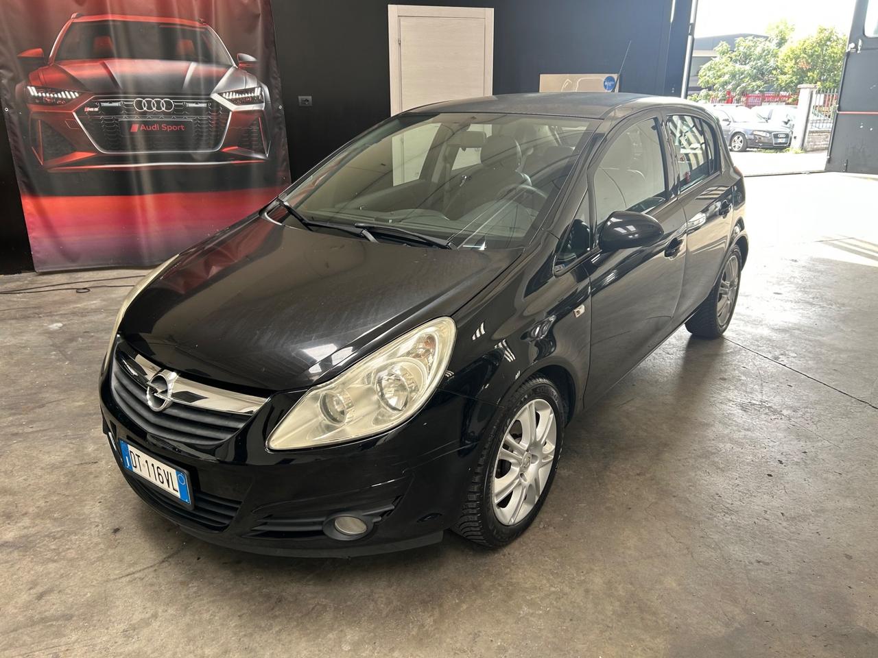Opel Corsa Enjoy 1.2 benzina 80cv neopatentati