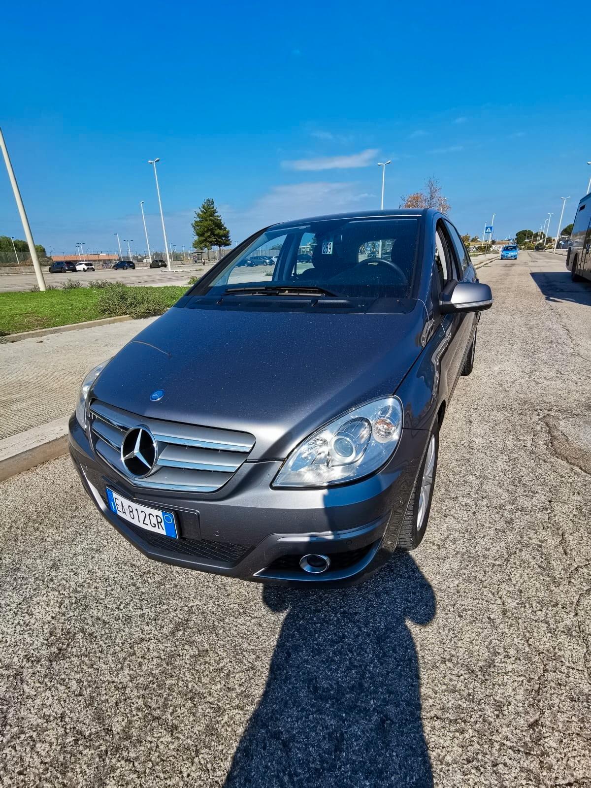 Mercedes-benz B 180 CDI Chrome solo km.94000