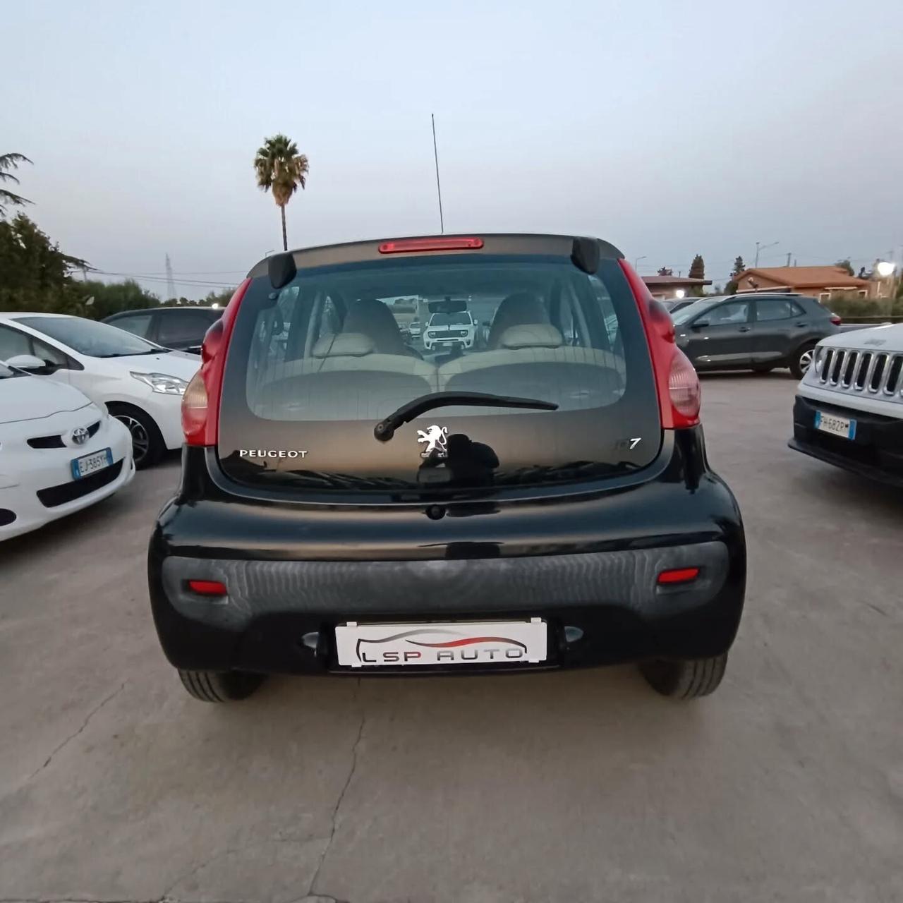Peugeot 107 1.4 HDi VISTA E PIACIUTA