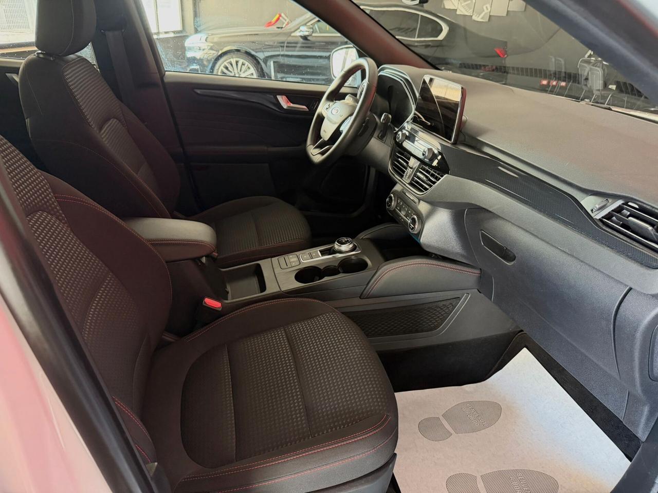 Ford Kuga 1.5 EcoBlue 120 CV aut. 2WD ST-Line Design