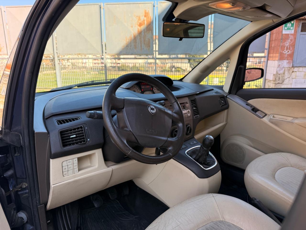 Lancia MUSA 1.3 Multijet 75cv Platino SuperFull Tetto