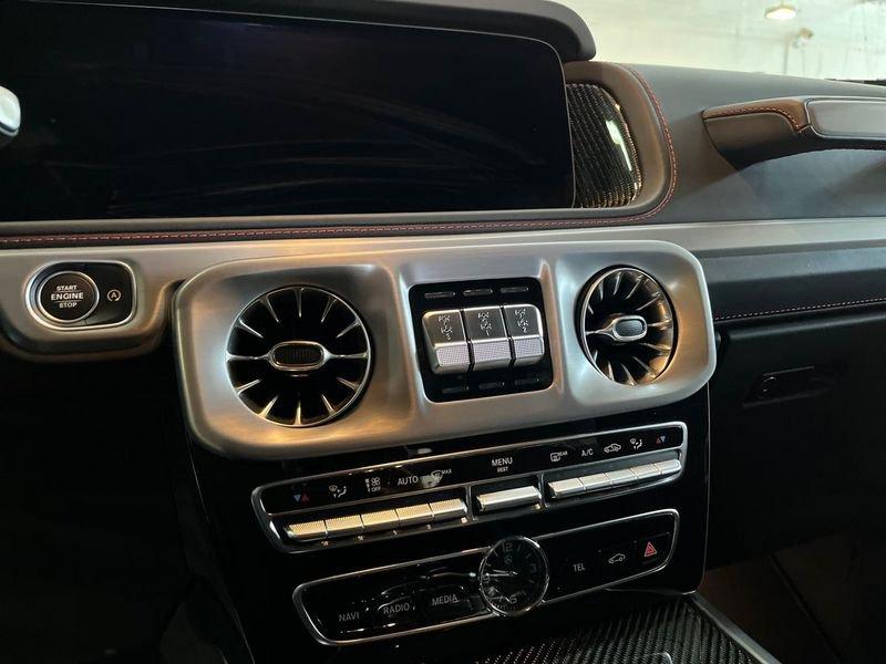 Mercedes-Benz Classe G - W463 2018 G 500 AMG Line 421cv auto
