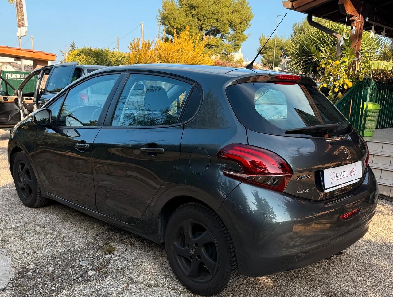 Peugeot 208 1.4 HDi 68 CV 5 porte Allure COME NUOVA