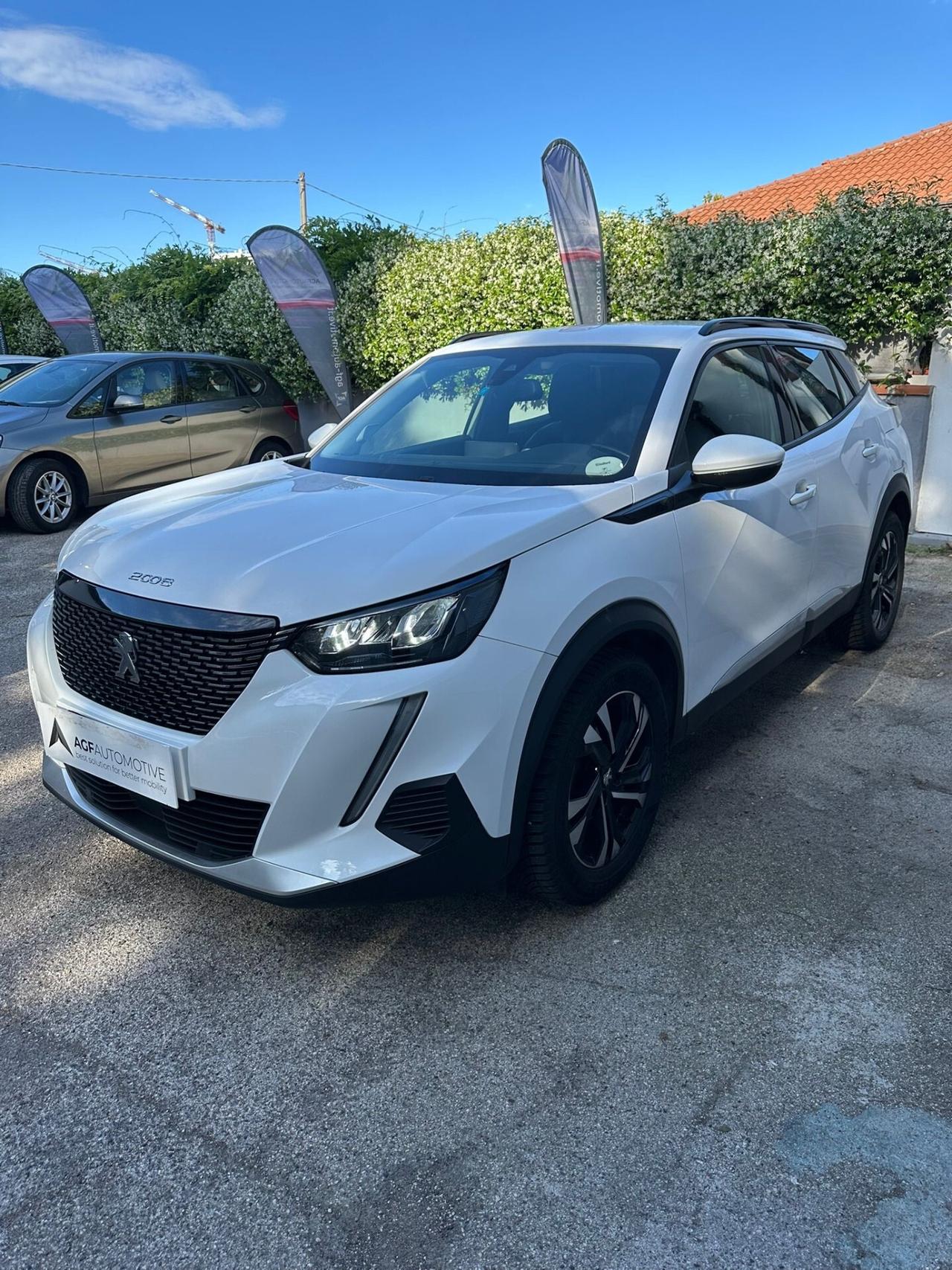 Peugeot 2008 BlueHDi 100 S&S Allure Navi Pack