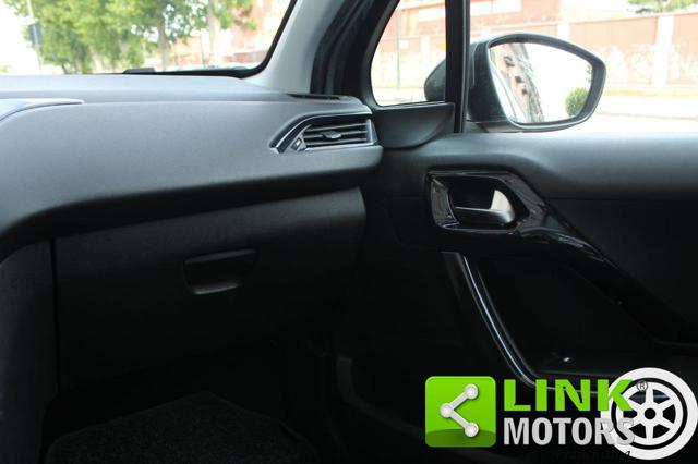 PEUGEOT 208 1.5 BLUEHDI GT LINE GARANZIA 12 MESI INCLUSA