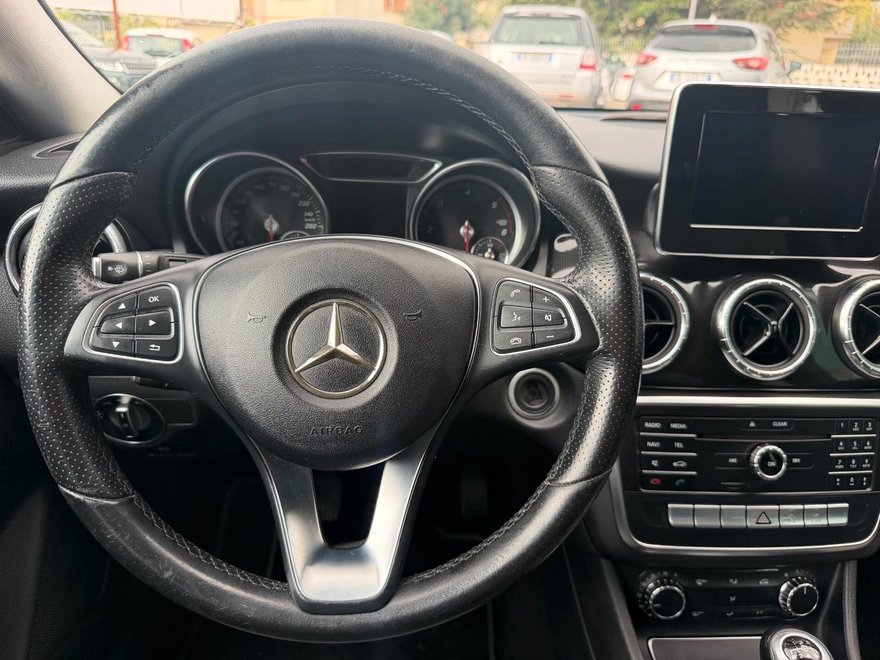 Mercedes-benz CLA 200 d S.W. Business Extra