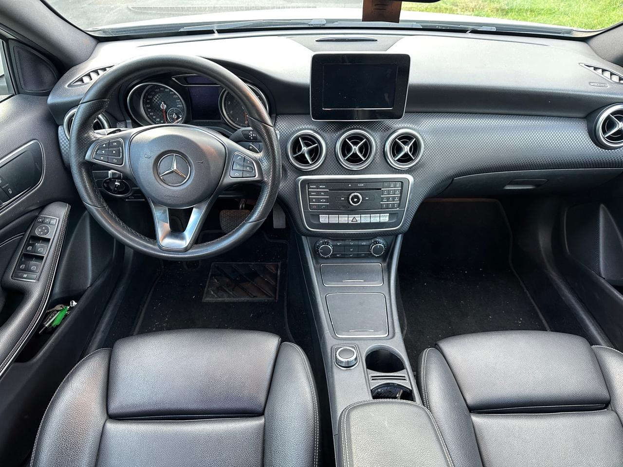 Mercedes-benz A 180 Sport - 2017