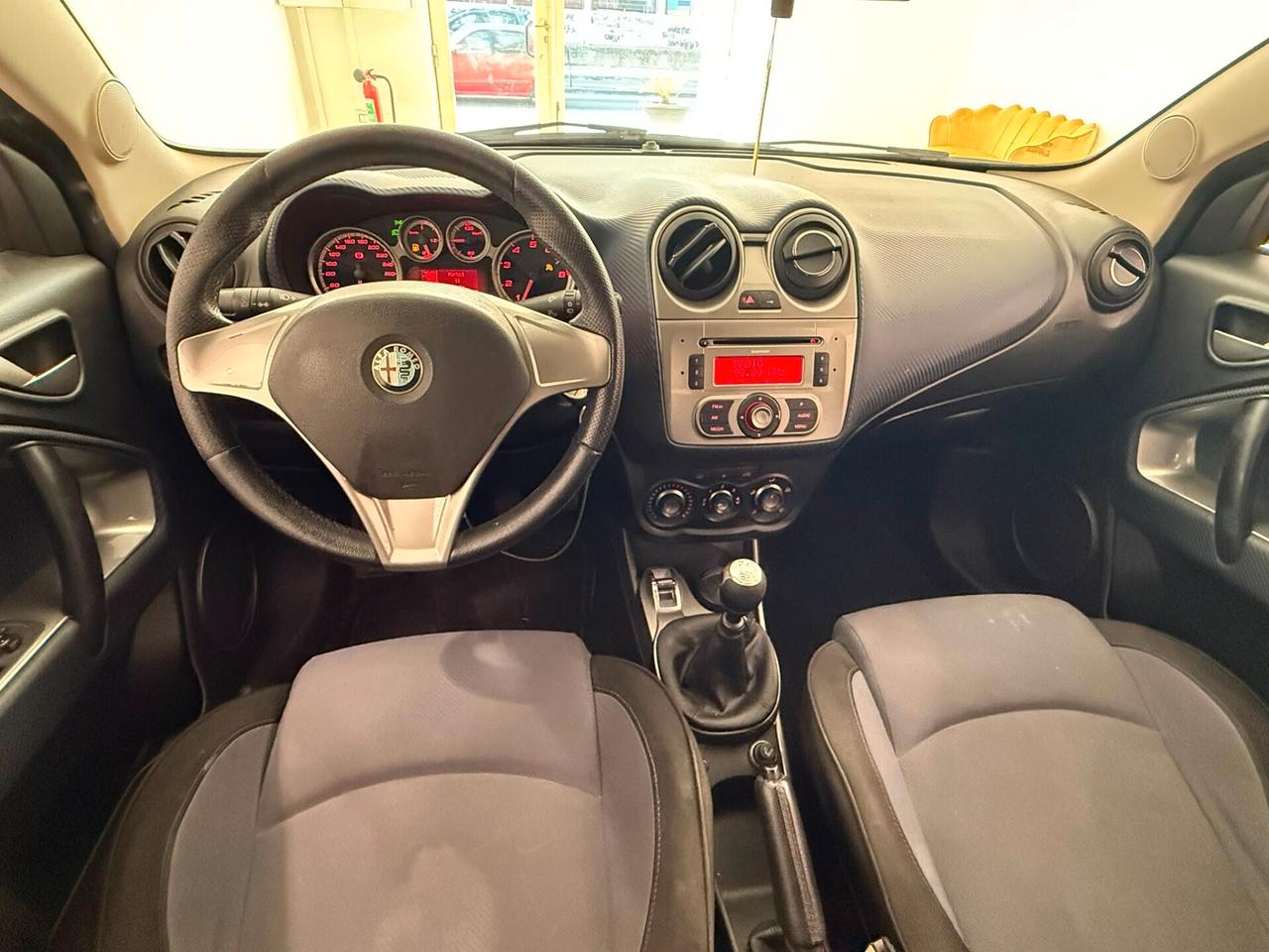 Alfa Romeo MiTo 1.4 78CV 130.000 BENZ/GPL