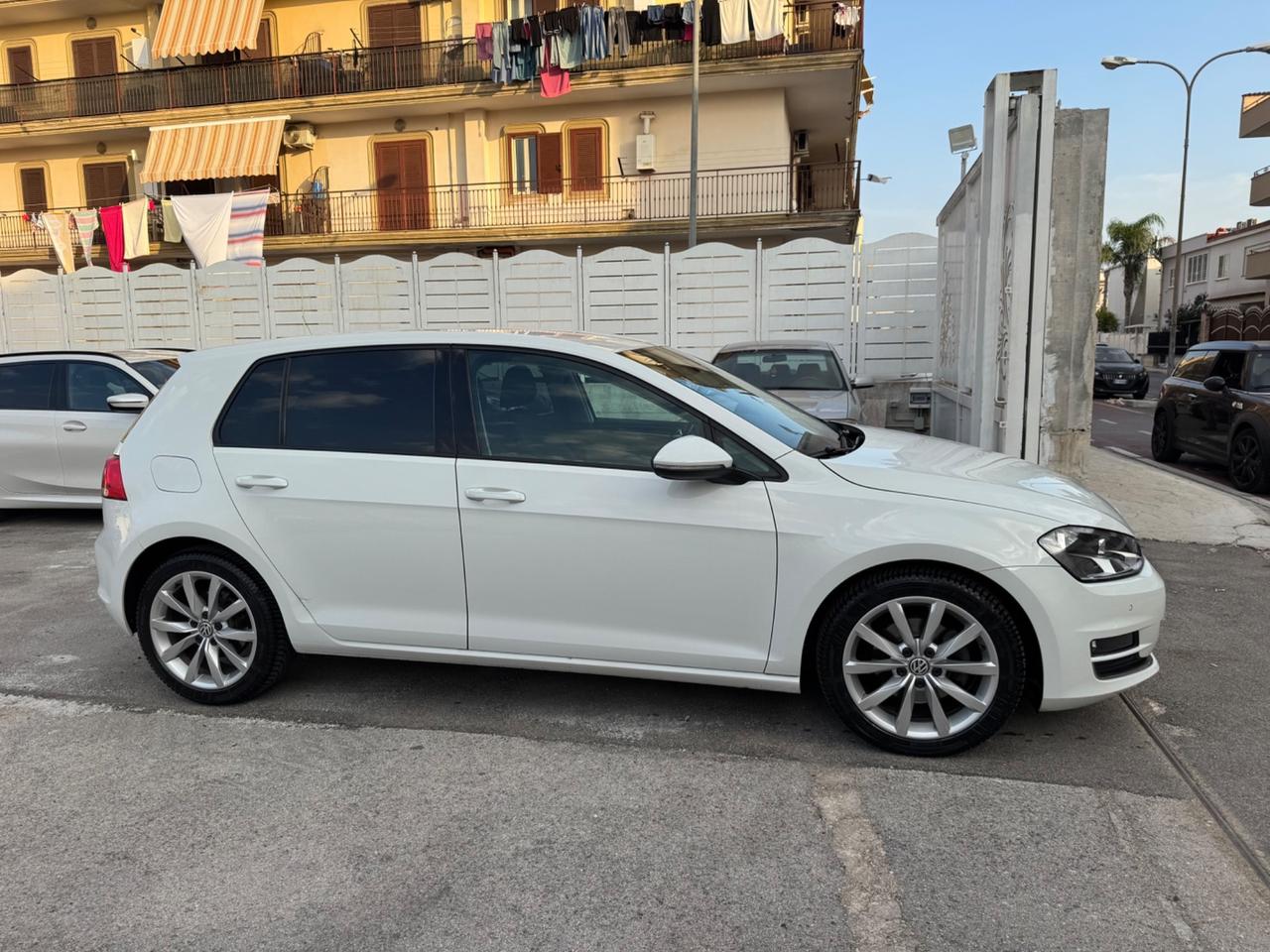 Volkswagen Golf 1.6 DIESEL 110CV Highline 2015