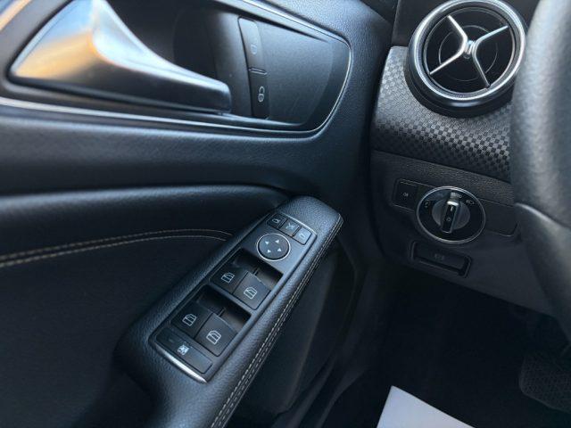 MERCEDES-BENZ A 180 d Automatic Sport