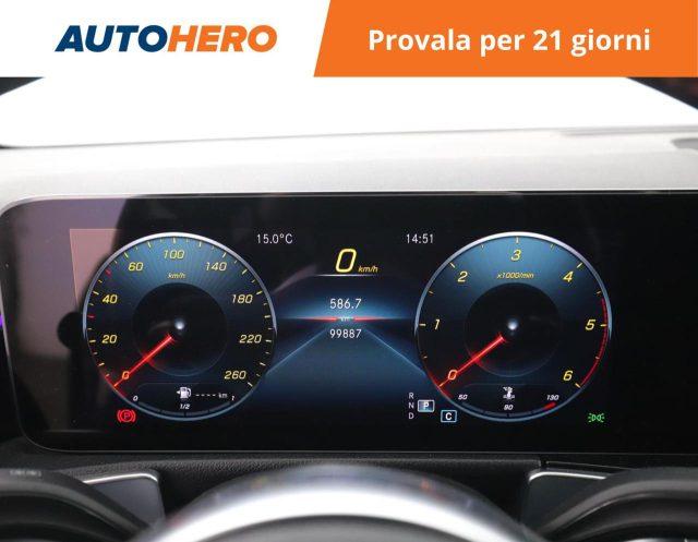 MERCEDES-BENZ GLB 200 d Automatic Premium