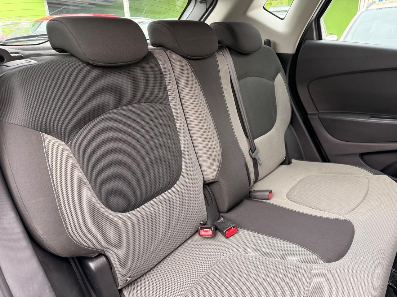 Renault Captur 1.5 dCi 8V 90 CV EDC Energy R-Lin2014