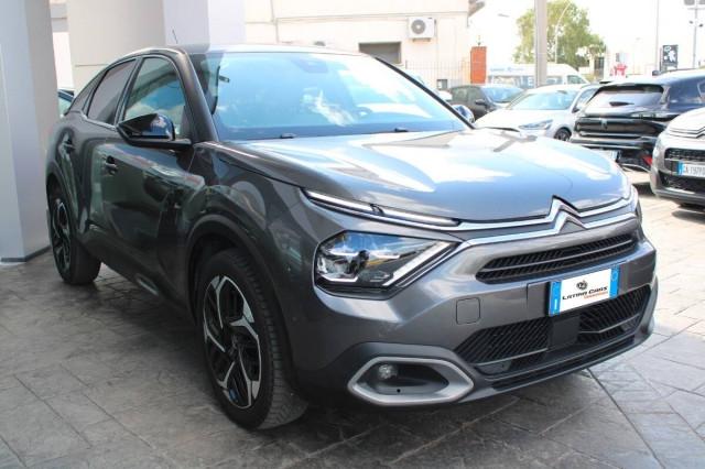 Citroen C4 1.2 puretech Shine s&s 130cv AUTO con CarPlay