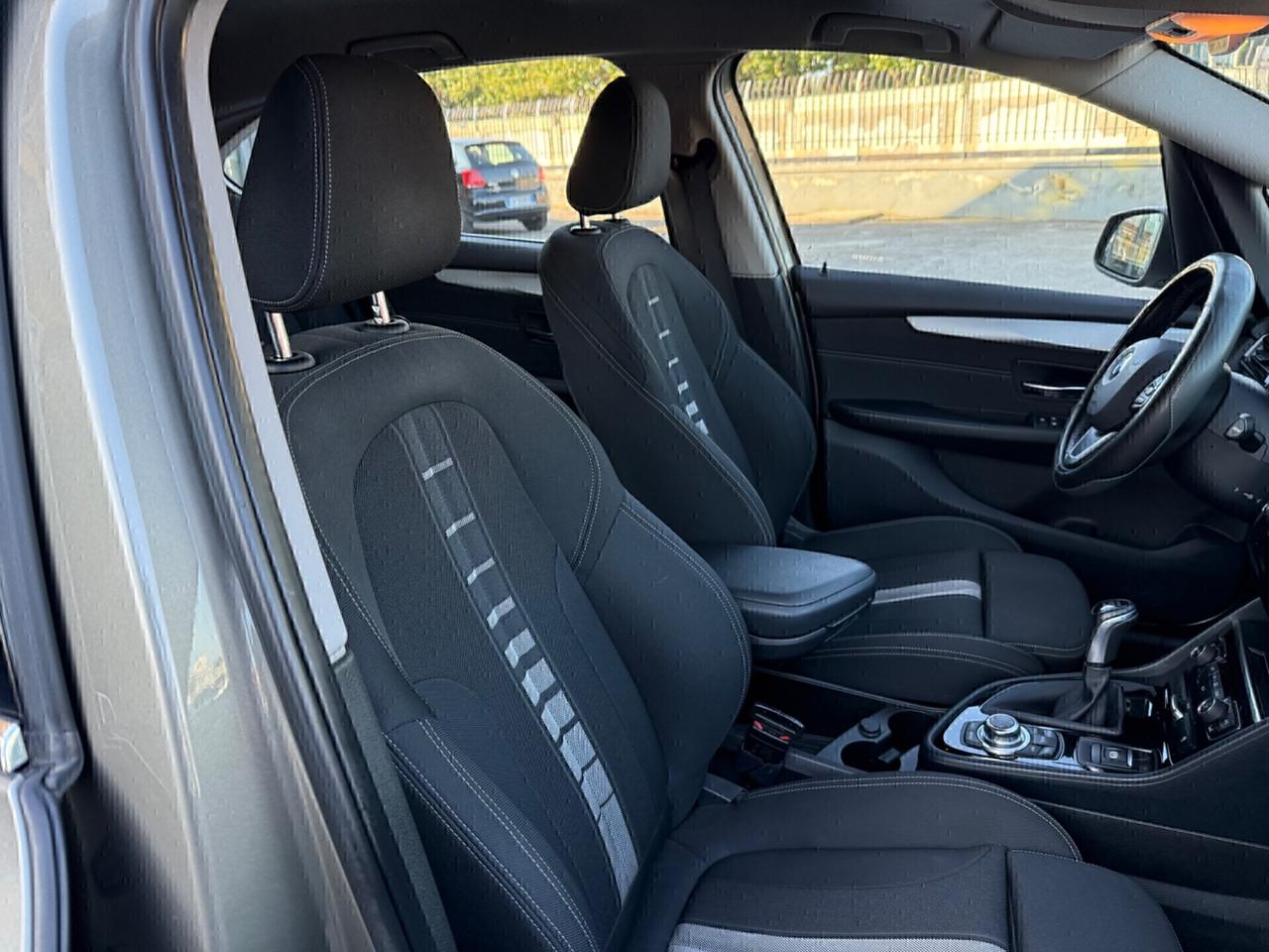 Bmw 2er Active Tourer 218d Active Tourer Luxury