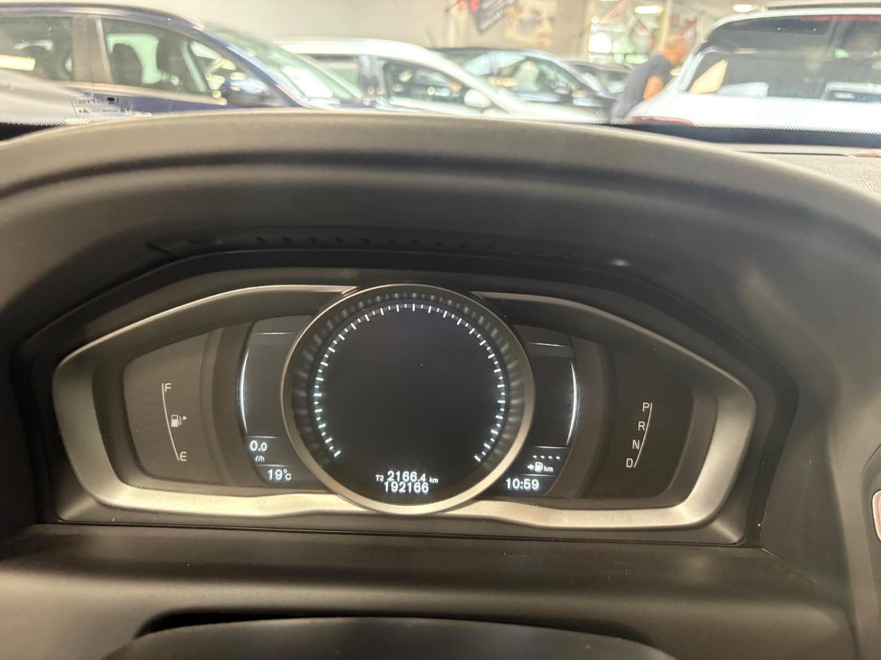 Volvo XC 60 XC60 D3 Geartronic R-design