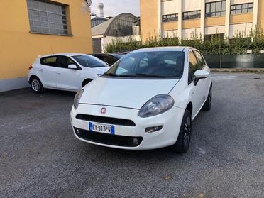 FIAT Punto Evo 1.4 8V 5 porte Natural Power Street