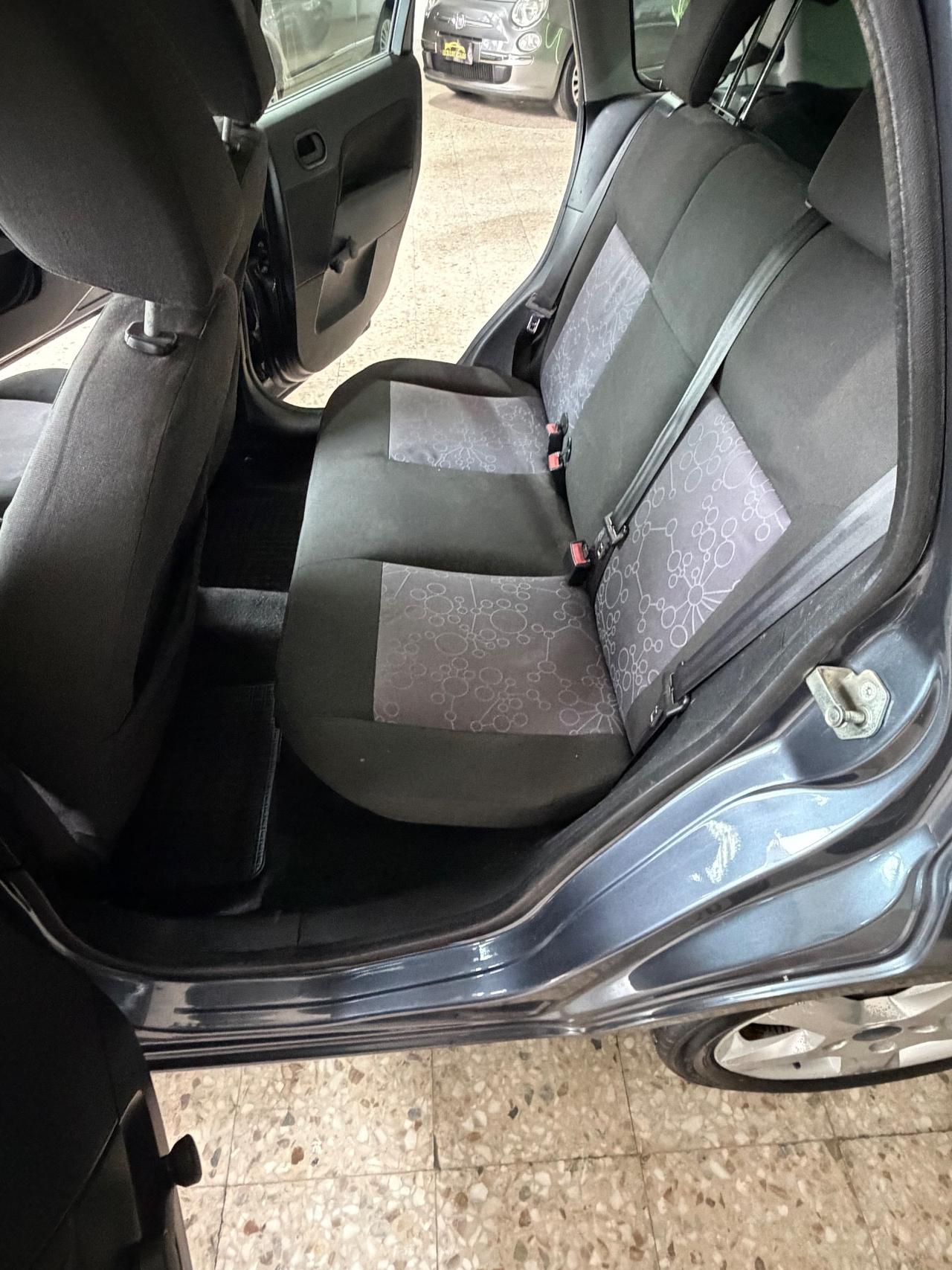 Ford Fiesta 1.4 TDCi 5p. Titanium Neopatentati