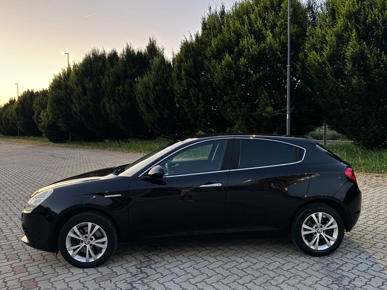 Alfa Romeo Giulietta 2.0 JTDm-2 140 CV Exclusive