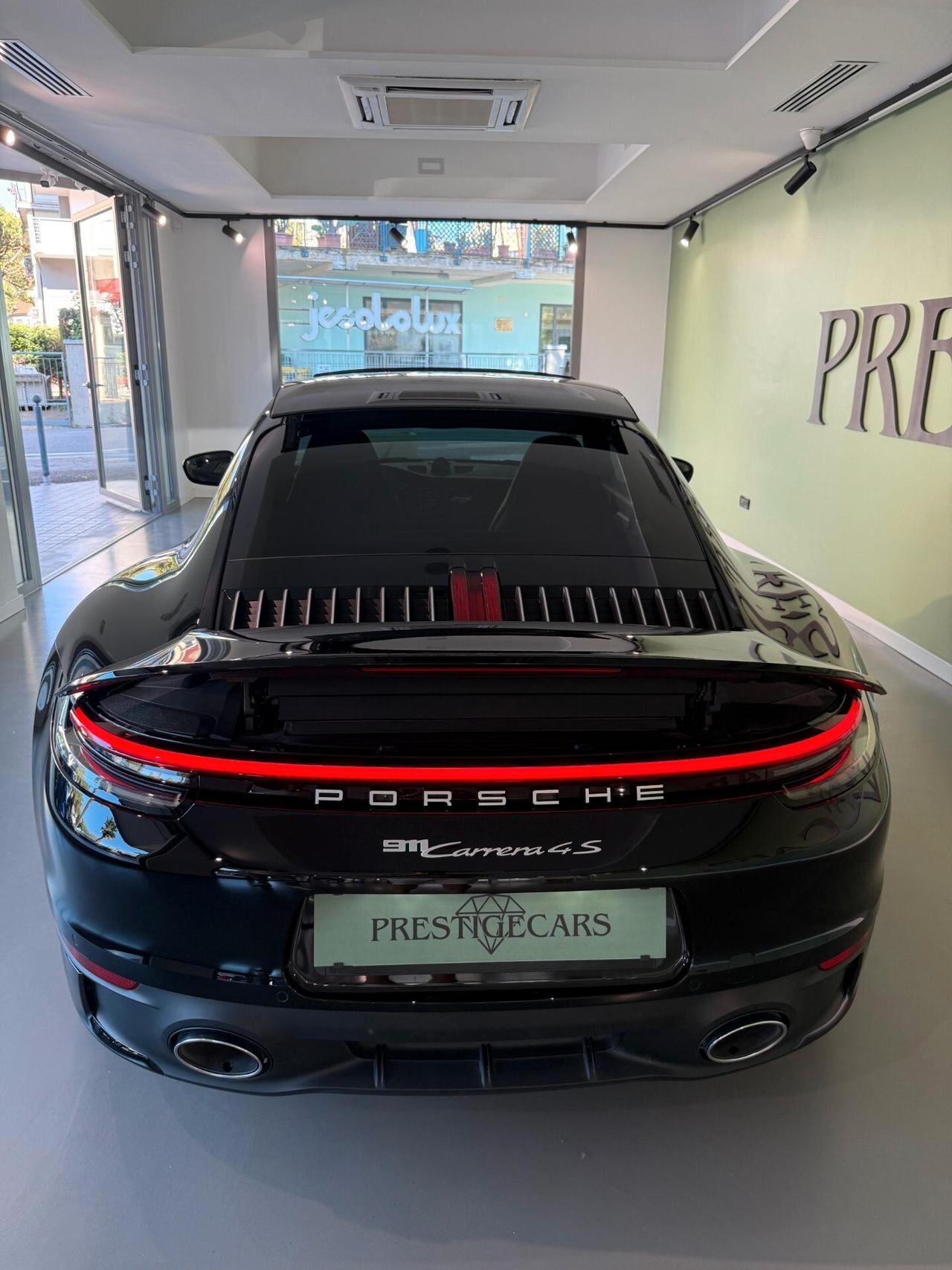 Porsche 911 Carrera 4S