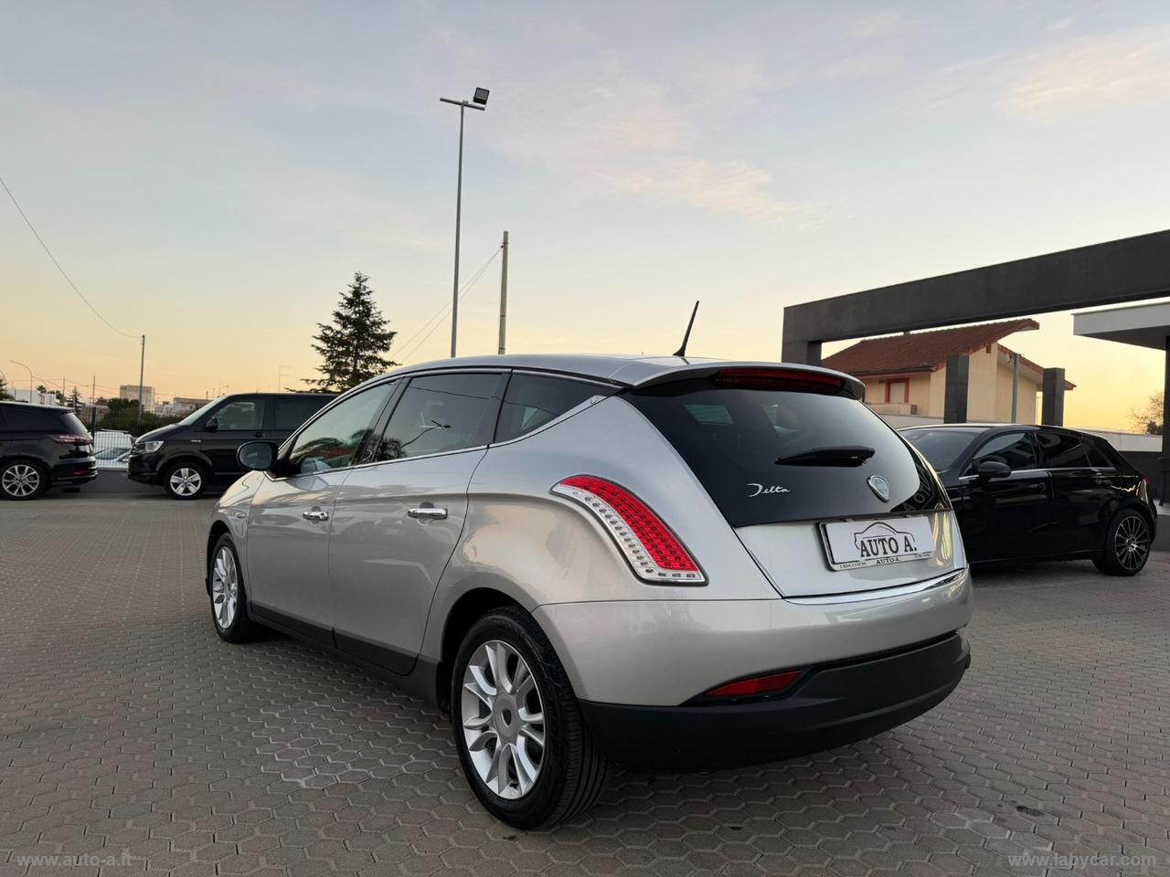 LANCIA Delta 1.4 T-Jet 120 CV PLATINUM Ecochic GPL
