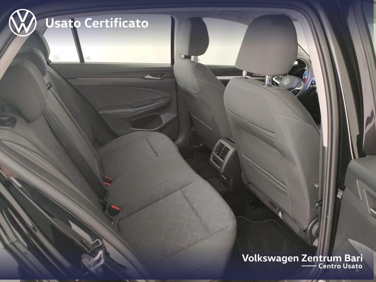 Volkswagen Golf 1.0 etsi evo life 110cv dsg