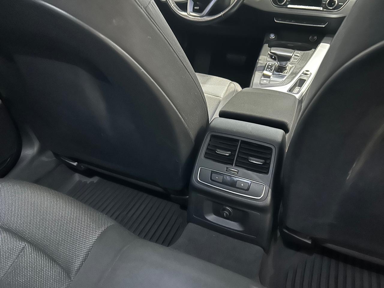 Audi A4 3.0 TDI S tronic Business Sport