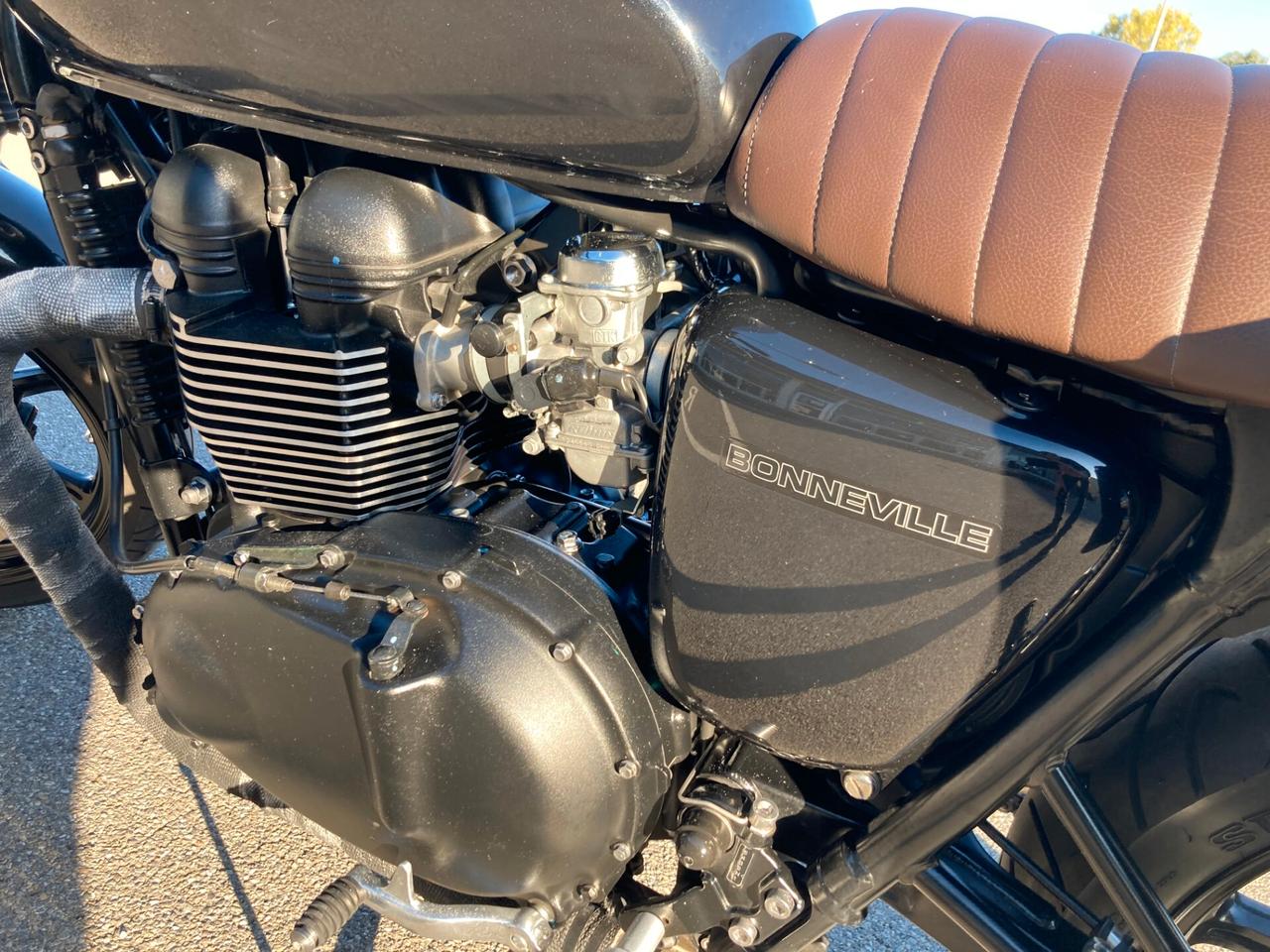 Triumph Bonneville SE accessoriata