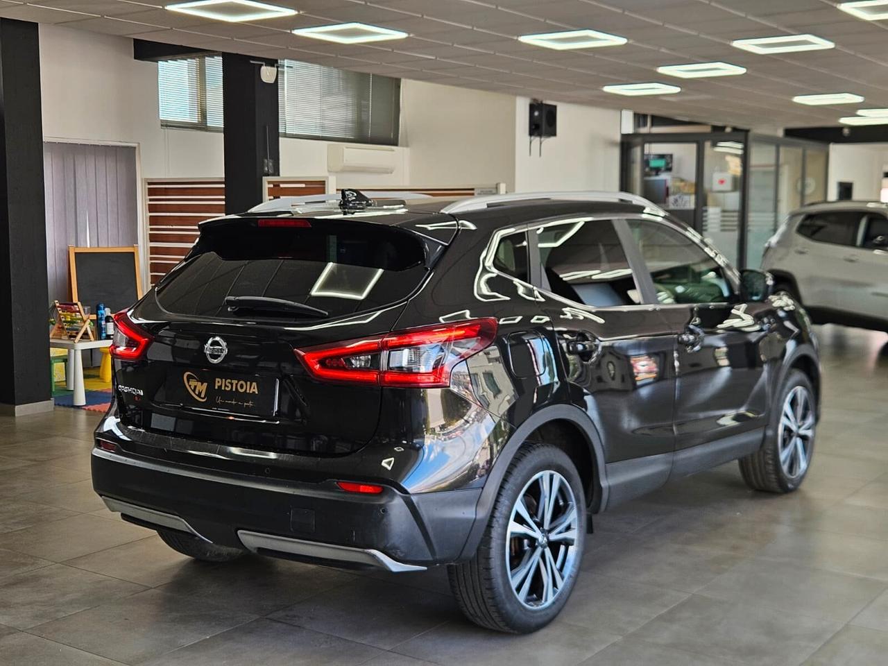 Nissan Qashqai 1.2 DIG-T Visia - TETTO PANORAMICO - NEOPATENTATI