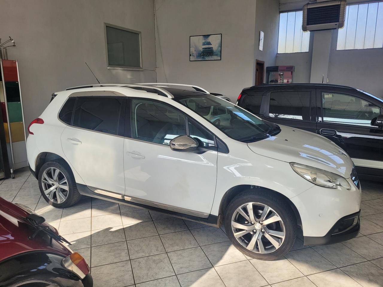 Peugeot 2008 BlueHDi 100 Allure