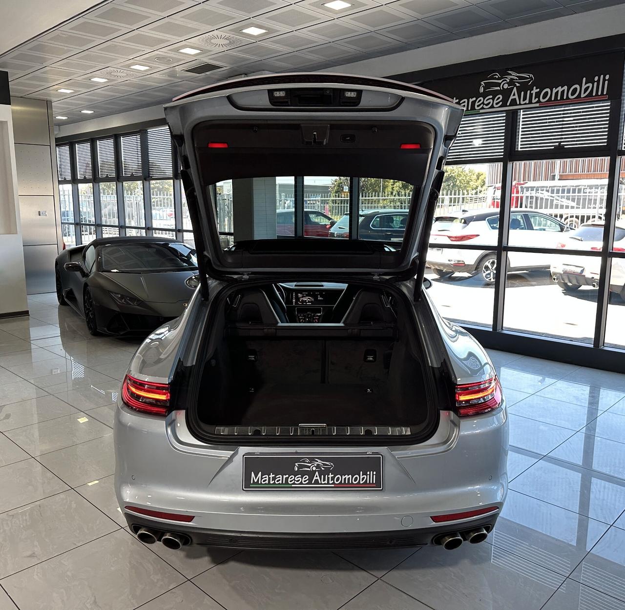 Porsche Panamera 4.0 V8 421cv Tetto PASM FullLed Radar GARANZIA