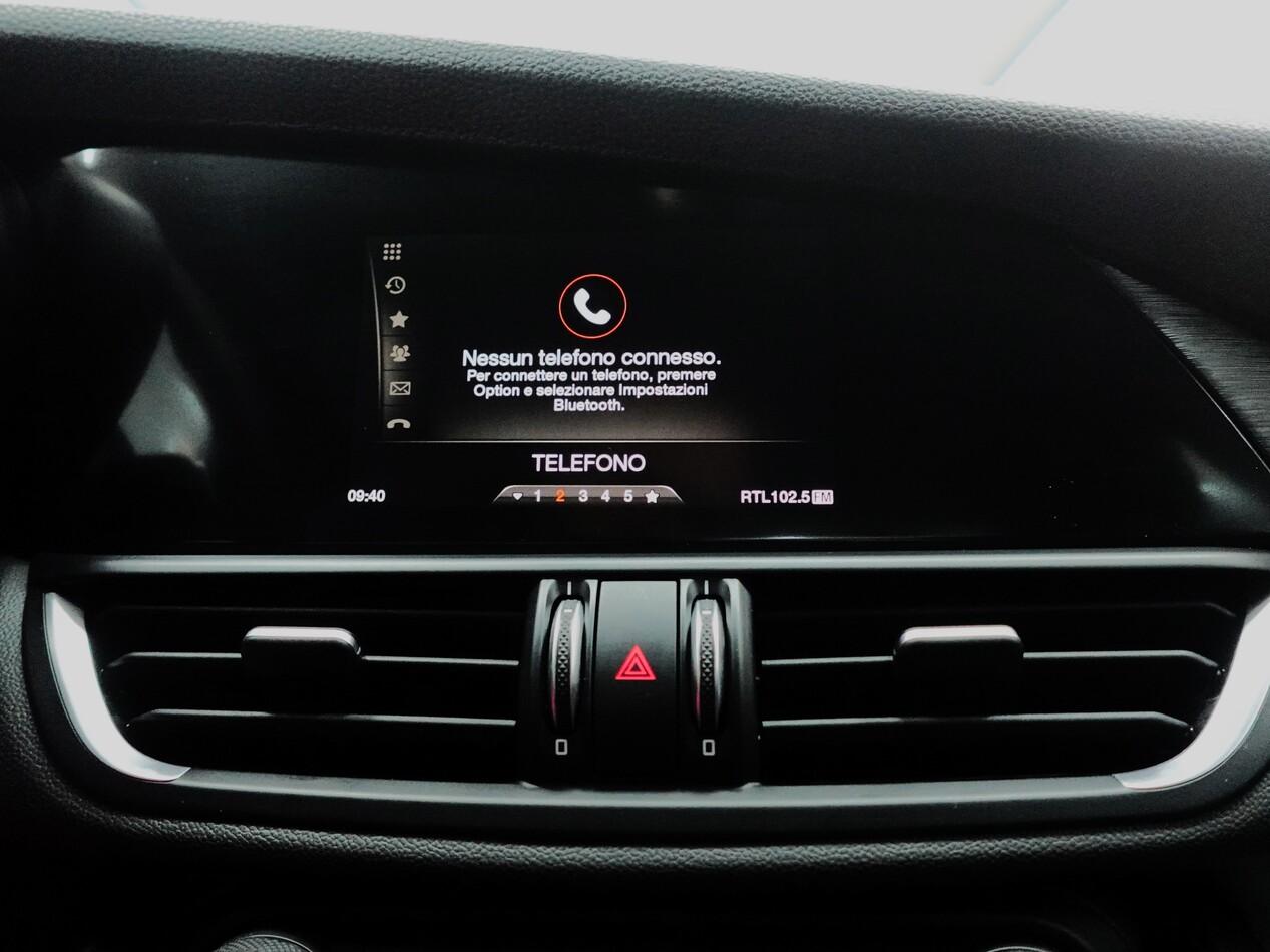 Alfa Romeo Giulia 2.2 MJT 180 CV AT8 SUPER
