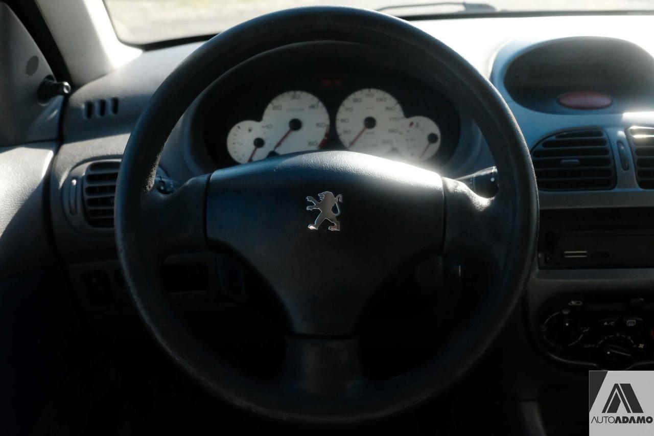 Peugeot 206 1.4 HDi 5p. XT