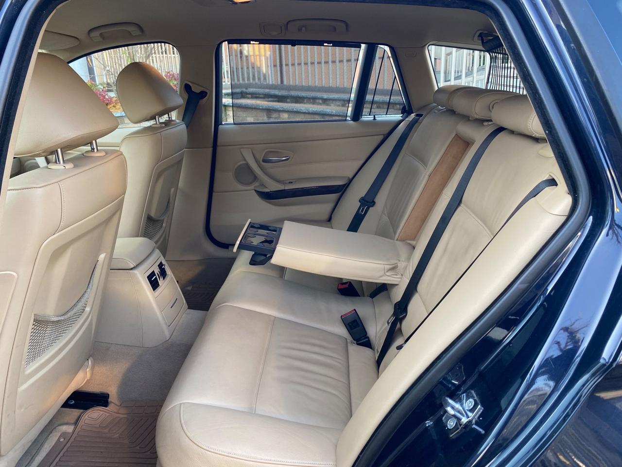 Bmw 320 320i cat Touring Futura