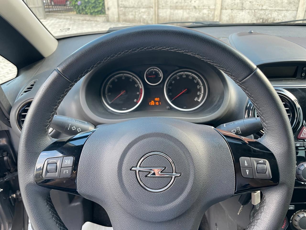 Opel Corsa 1.2 5 porte Sport IDONEA NEOPATENTATI