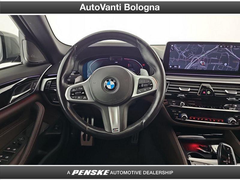 BMW Serie 5 540d 48V xDrive Touring Msport