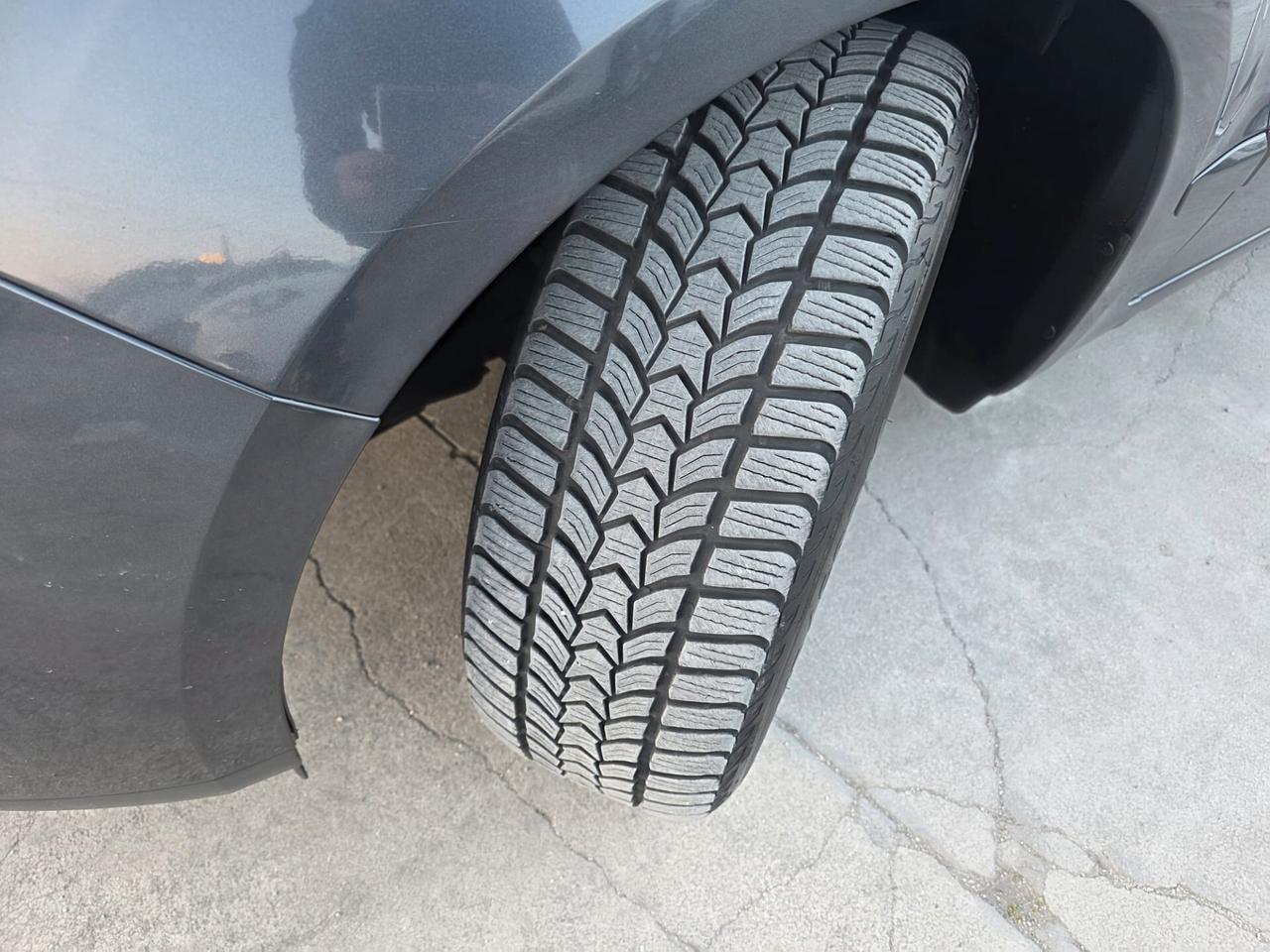 Ford Galaxy 2.0 TDCi 140 CV Ghia - 2009 7 POSTI