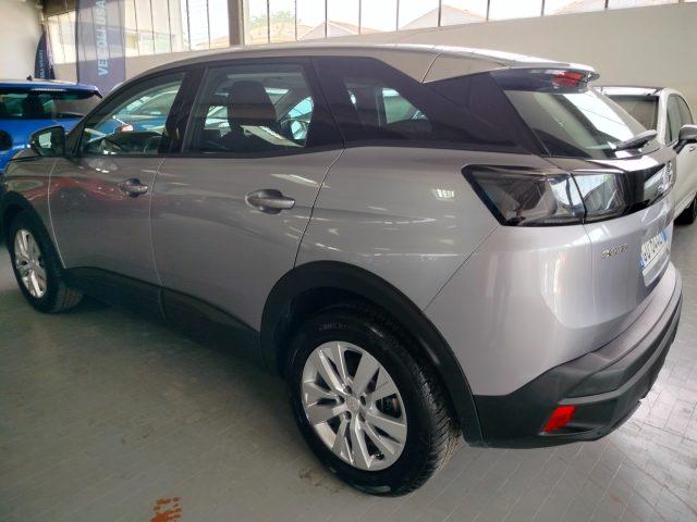PEUGEOT 3008 BlueHDi 130 S&S Active Business