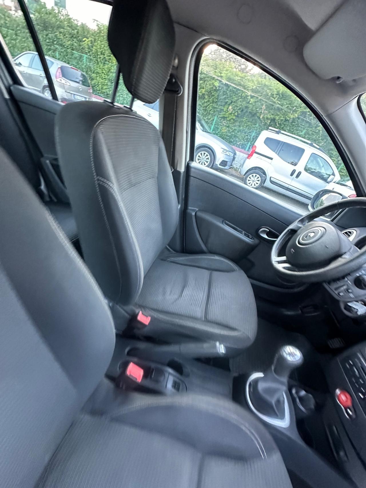 Renault Clio 1.2 16V 5 porte GPL Dynamique
