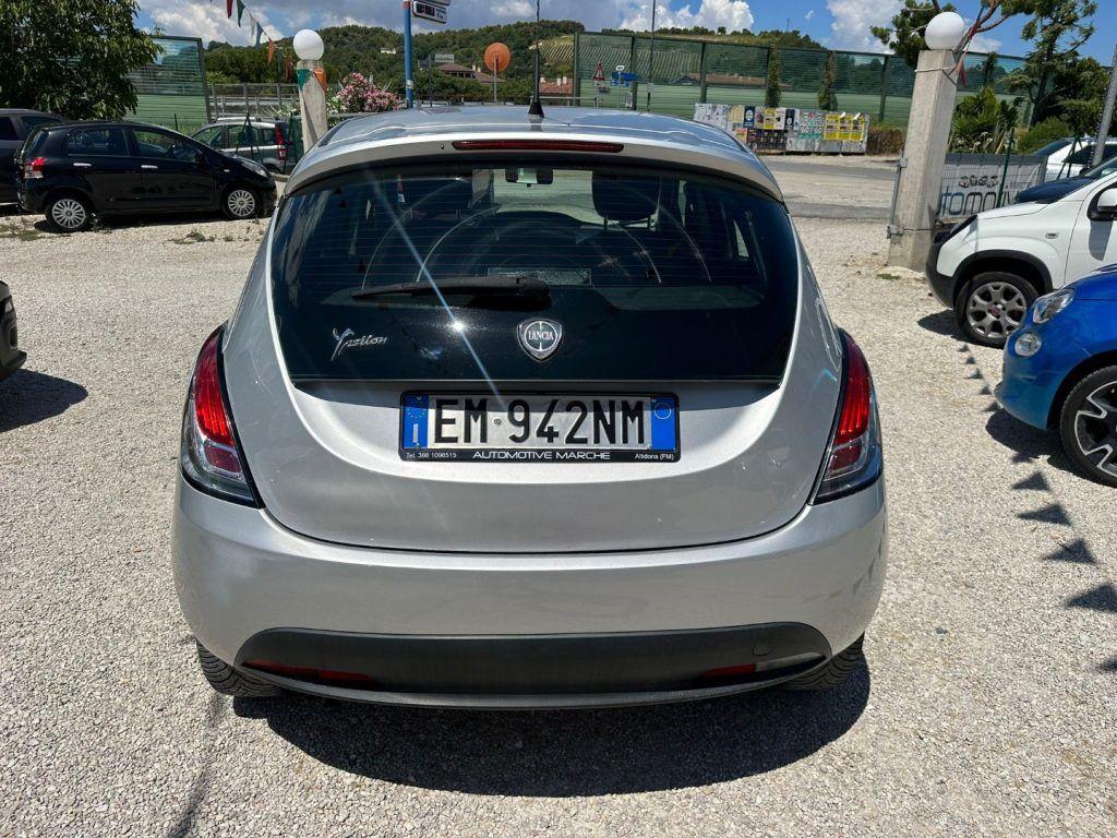 LANCIA Ypsilon 1.2 69 CV 5 porte S&S Gold